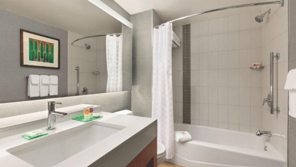 Hyatt Place Baltimore Inner Harbor image 30